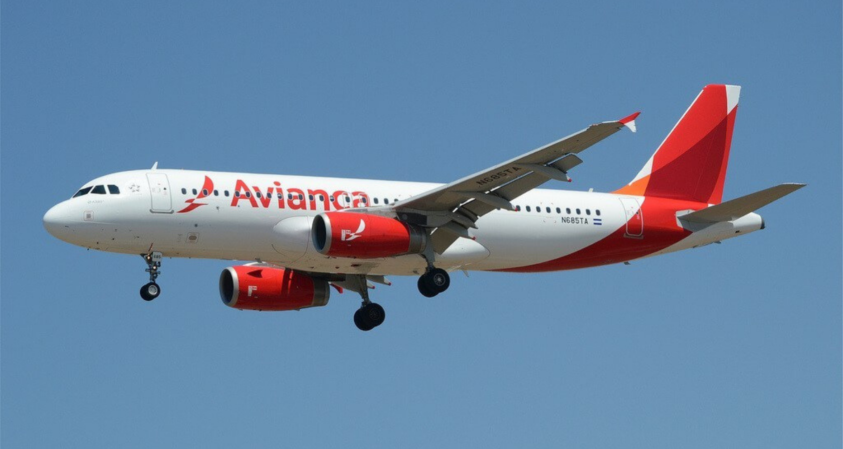 Avianca debe cesar su ataque contra los pilotos colombianos