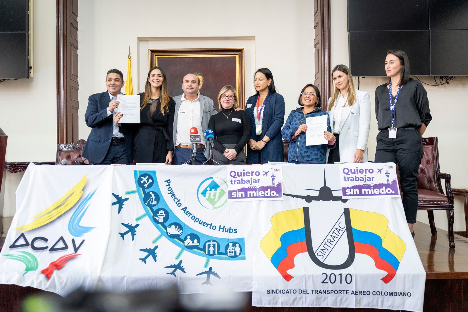 Colombia introducirá una legislación innovadora para proteger a los trabajadores y trabajadoras de la aviación
